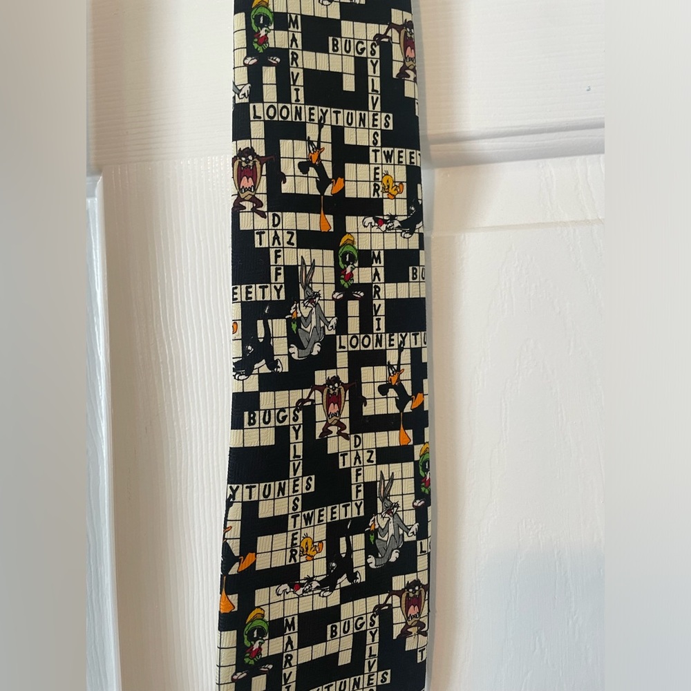 Vintage Looney Tunes Mania Crossword Puzzle Tie 0132